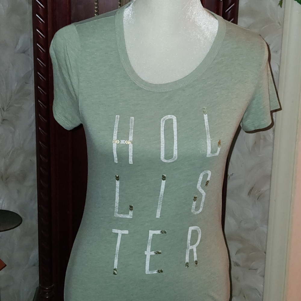 Hollister Graphic Tee Army Drab Color Vintage